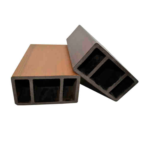 Viga em WPC - UH17 e UH26