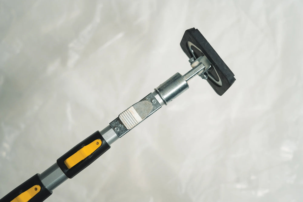 E-Z Up® Heavy Duty Dust Containment Pole - 2,07m-4,88m - Trimaco®