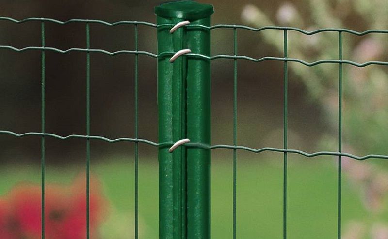 Agrafos para Poste Cremalheira