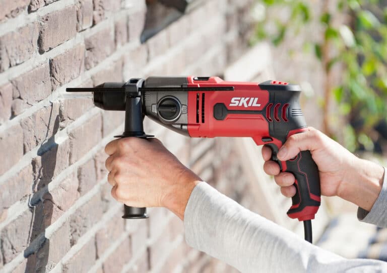 Berbequim com percussão - 6745 GA - Skil