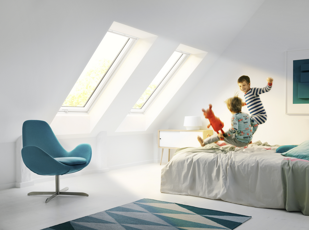 Janela projetante elétrica - Velux