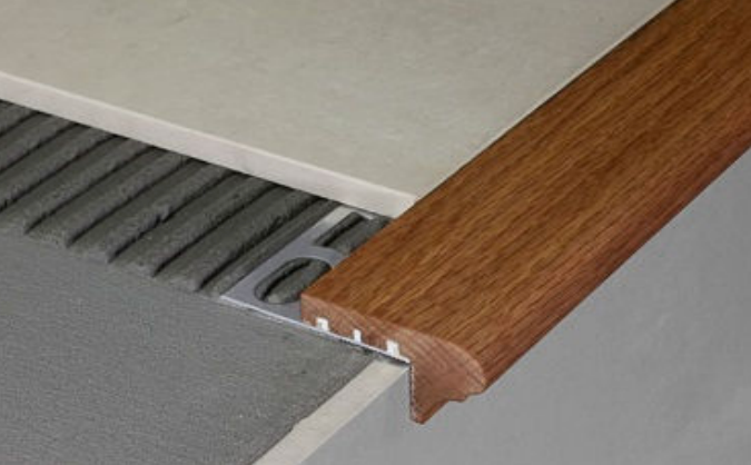 Escadas Acabamento Madeira