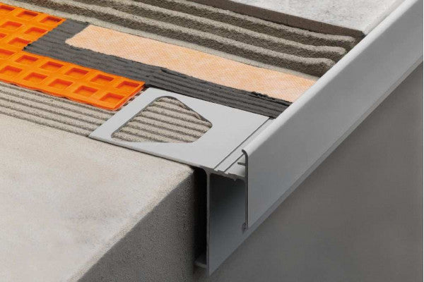 perfil schluter BARA RAKEG