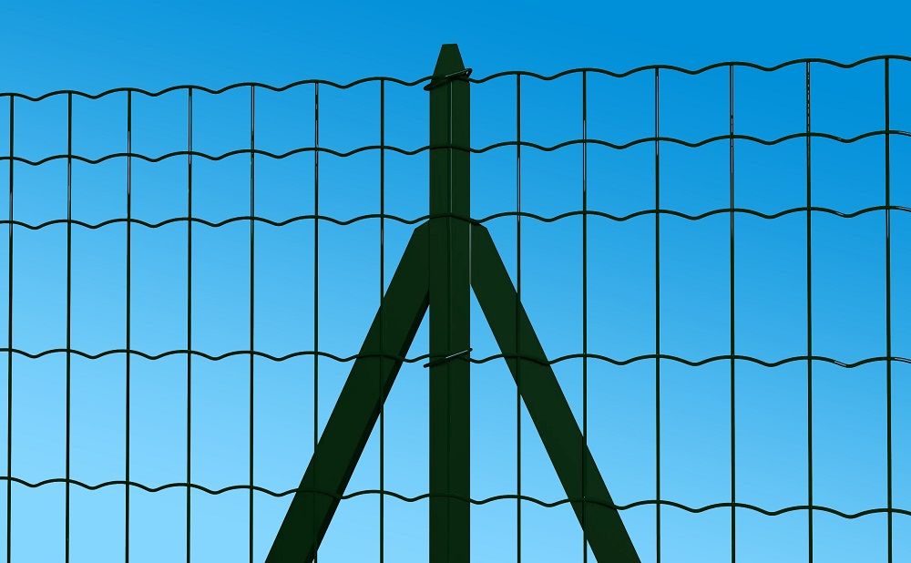 Poste T Galvanizado e Plastificado Verde